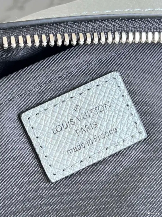Cheap VUITTON MESSENGER LOUIS OUTDOOR 0507